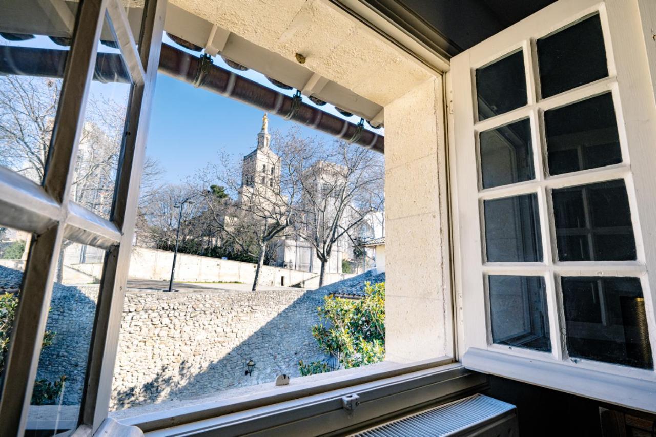 Appart Exceptionnel Place Du Palais Des Papes Wifi Climatisation Awinion Zewnętrze zdjęcie